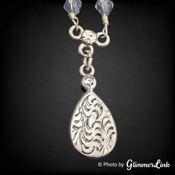 1928 Co Opalescent Green Yellow Teardrop Y-Drop Silver Tone Pendant Necklace - Picture 10 of 11